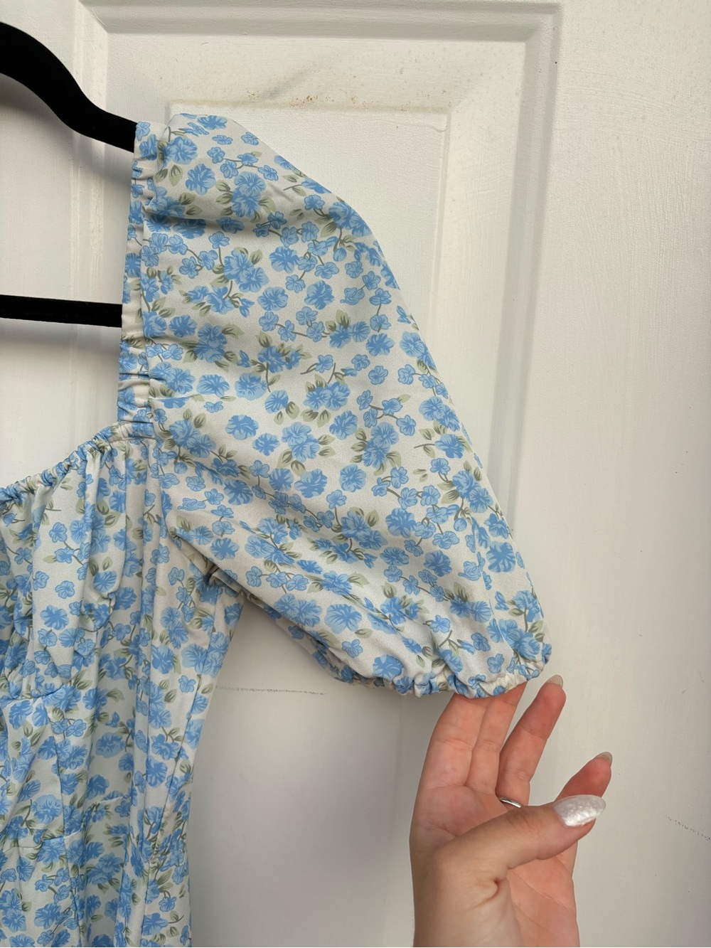 Cider Blue Floral Puff-Sleeve Maxi Dress - Picture 4 of 6